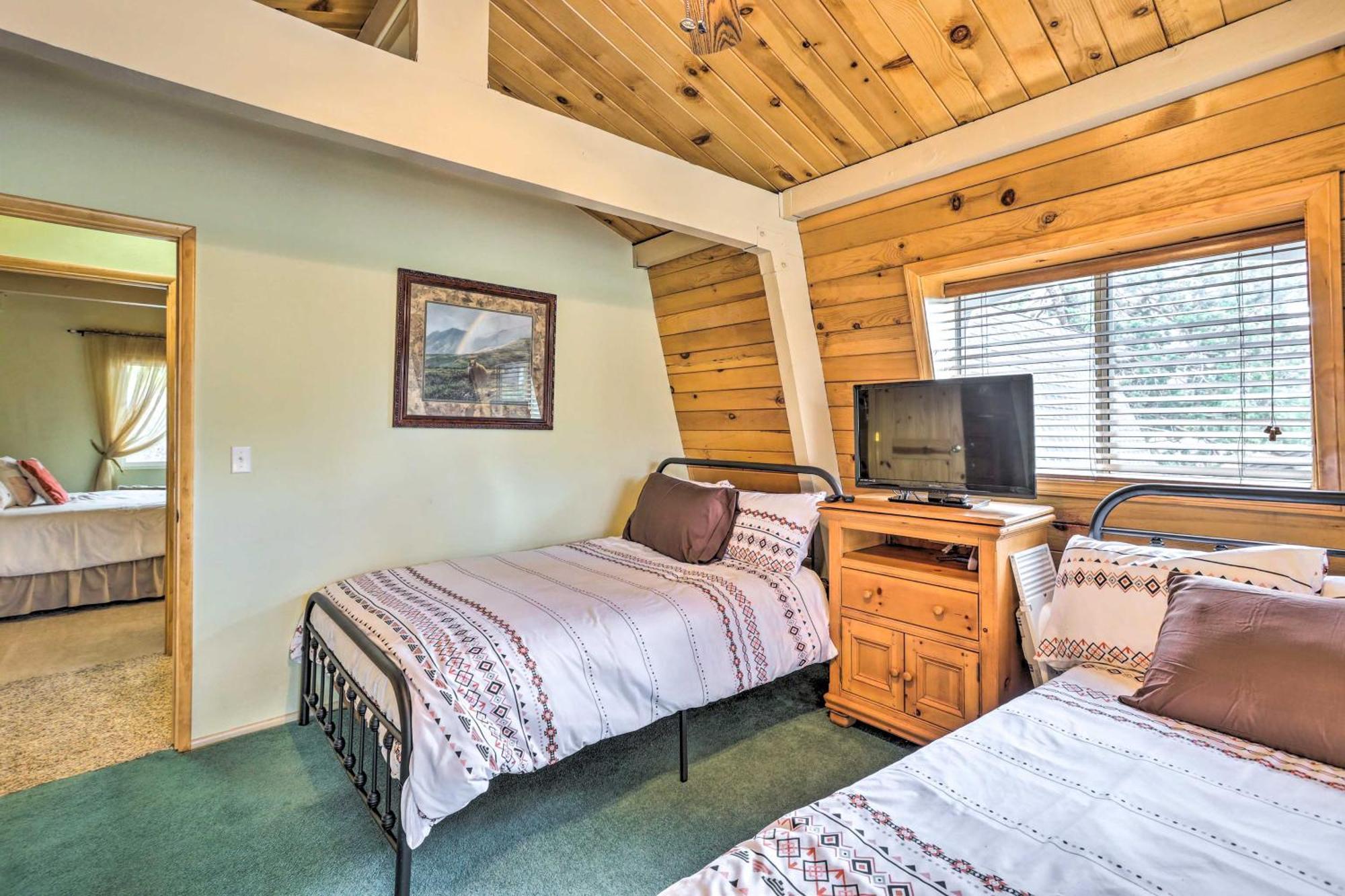 Chateau Foret In Big Bear With Hiking Trail Access Villa บิ๊กแบร์ซิตี้ ภายนอก รูปภาพ